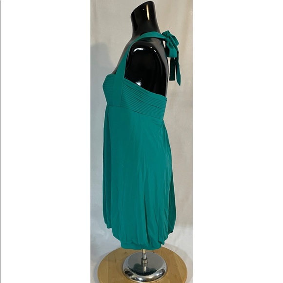 BCBGMaxazaria dress new with tags in a green/teal color. - Picture 3 of 3